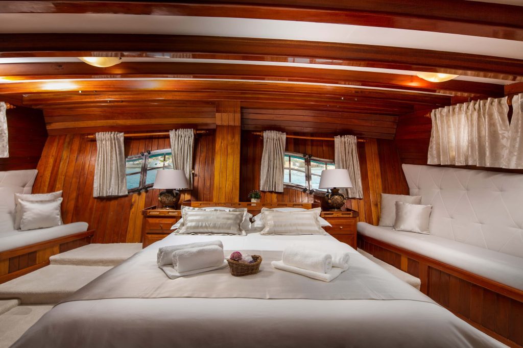 ANDI STAR Master stateroom